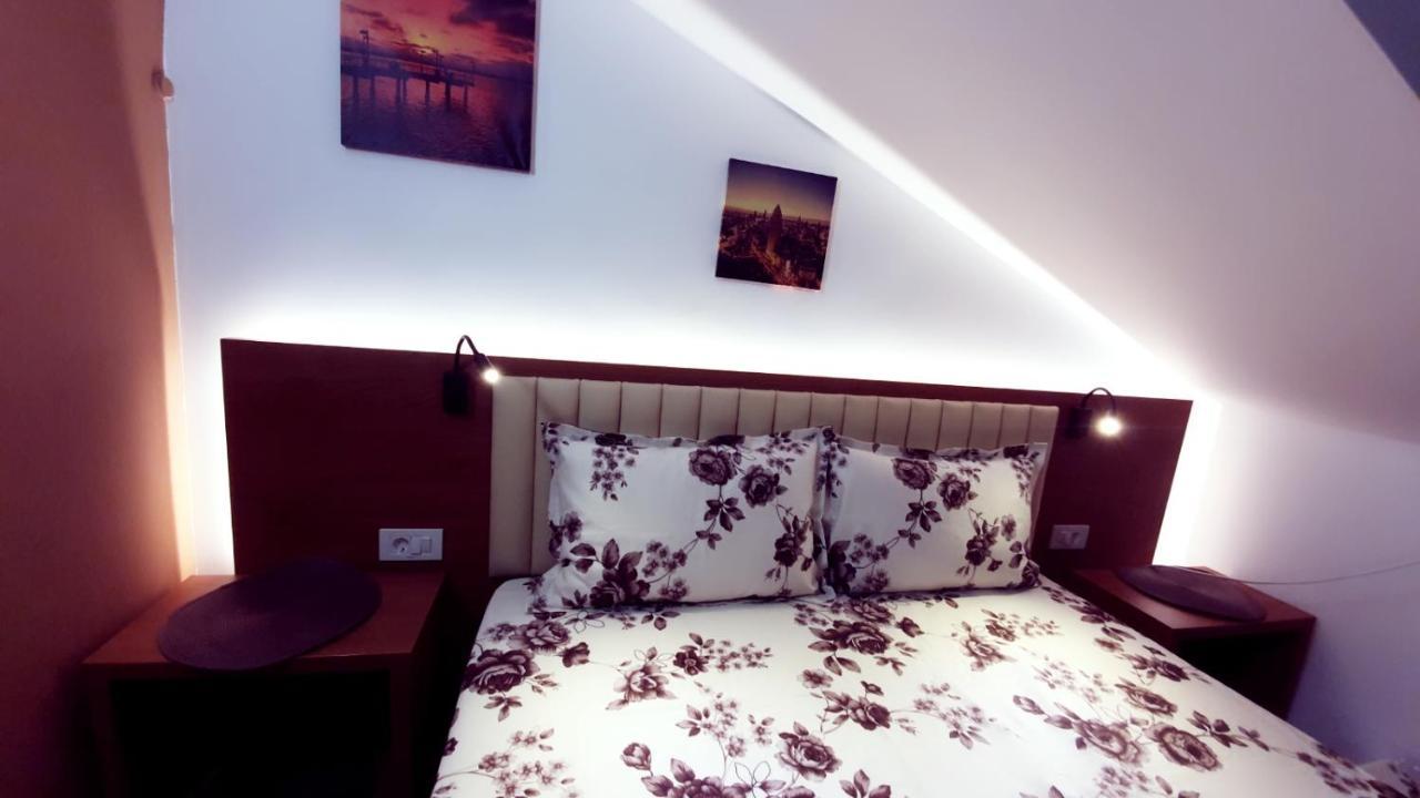 Stay Inn Rediu Valea Lupului  Ngoại thất bức ảnh
