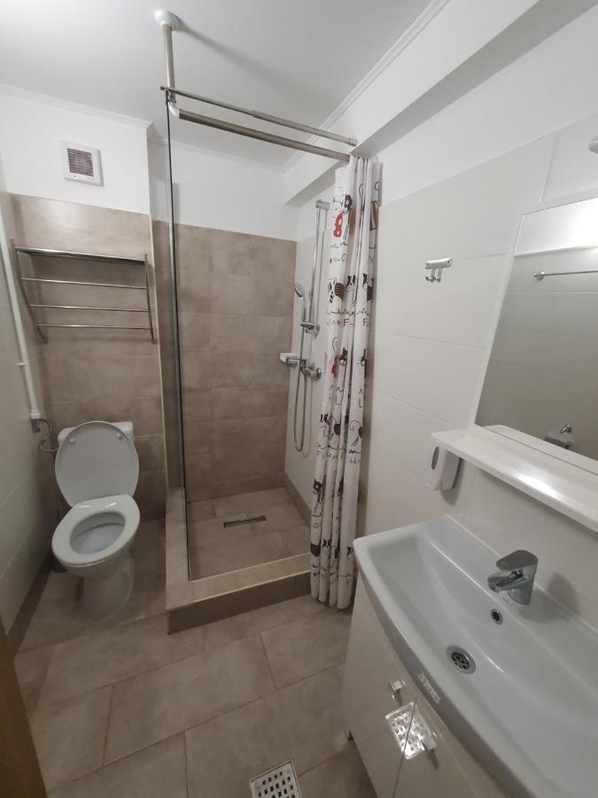 Stay Inn Rediu Valea Lupului  Ngoại thất bức ảnh