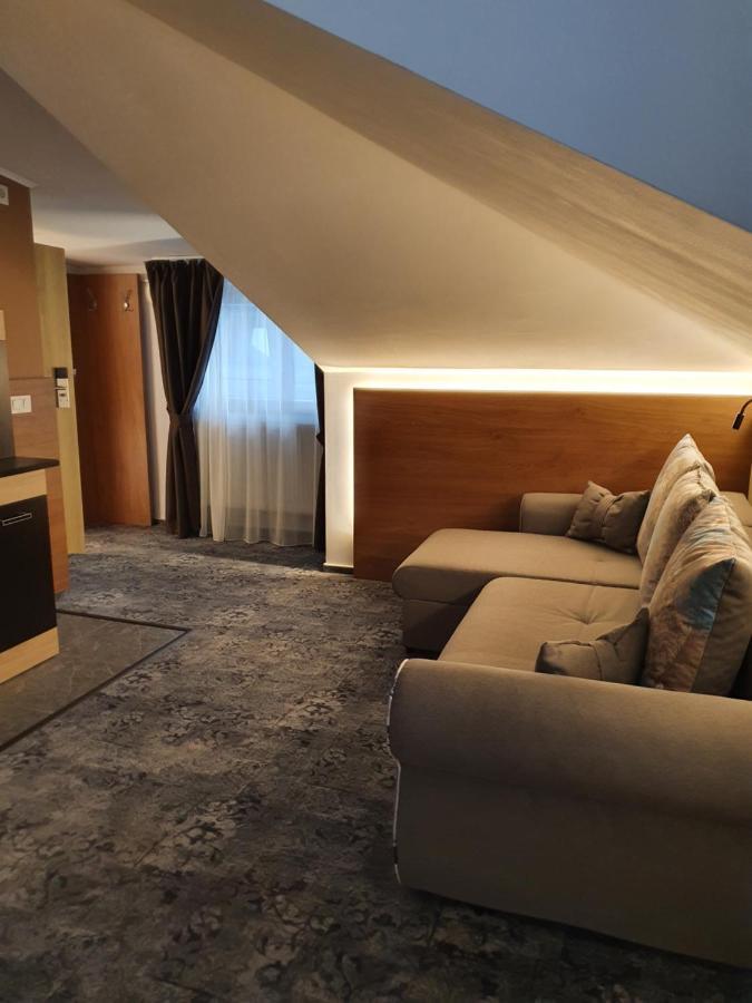 Stay Inn Rediu Valea Lupului  Ngoại thất bức ảnh