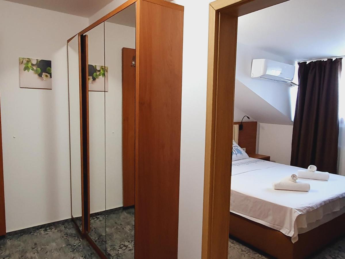 Stay Inn Rediu Valea Lupului  Ngoại thất bức ảnh