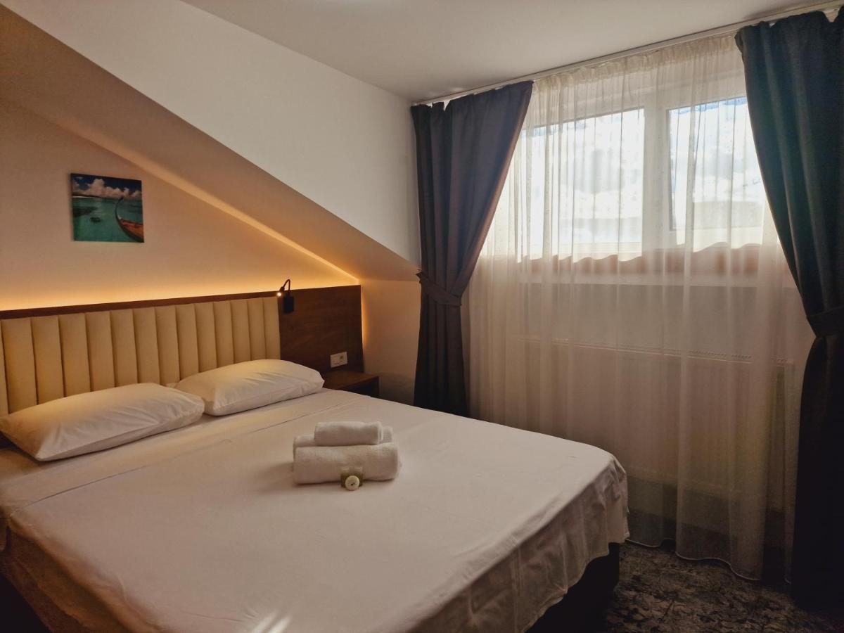 Stay Inn Rediu Valea Lupului  Ngoại thất bức ảnh
